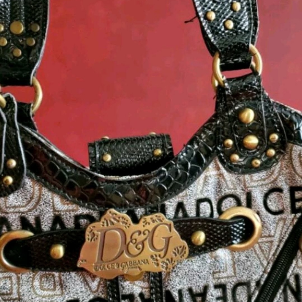 Handbag